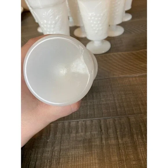 Vintage footed milk glass goblet cups with grapes and vine design - Picture 6 of 12